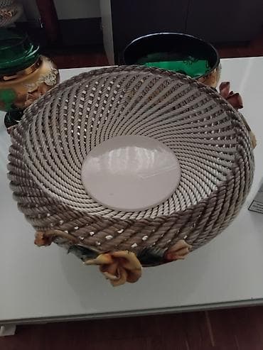 sufreler: İtaliya istehsalı dekorativ keramika səbət - Material — 2