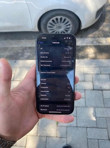 apple qulaqcıq: IPhone 15, 128 GB, Qara — 2