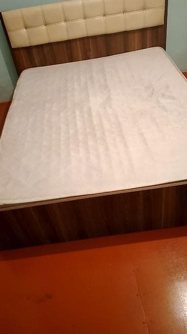 İkinəfərlik çarpayı, Bazalı, Matras ilə, Siyirməsiz