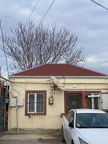 upd heyet evleri: Ev balaca bir otaqdan ibaret quxnasi ayri evdir wifi var su qaz isiq — 1