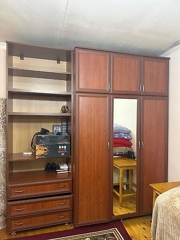 rəsim dəsti: Hamısı birlikdə 400 azn 
Ev təcili boşalmalıdır — 8