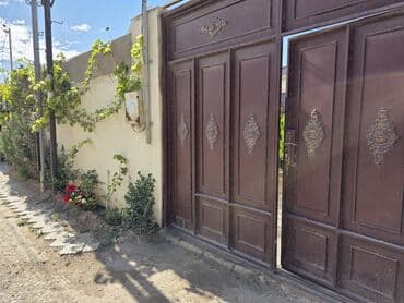 bina az kirayə: Satılır: həyət evi - Geniş, işıqlı mətbəx: üst- və alt şkaflar — 5