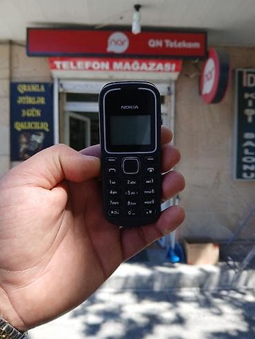 телефон fly fs520 selfie 1: Nokia цвет - Черный, Кнопочный — 1
