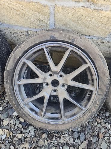teker 18 type 1: İşlənmiş Disk təkər 235 / 45 / R 18, 5 Boltlu — 1