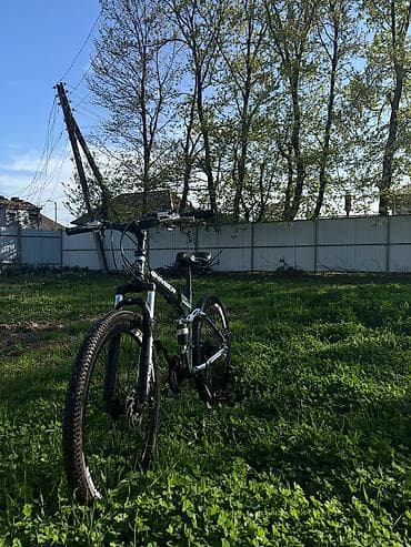 Dağ velosipedi – tam amortizasiya - Çərçivə: ön və arxa amortizasiya