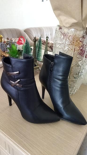 botlar: Qadın çəkmələri – zərif qara botilyon - Model: iti burunlu, incə — 3