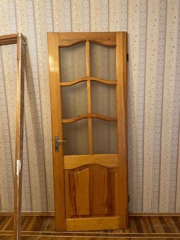 İşlənmiş Otaq qapısı Zamok ilə, Zəmanətsiz, Ünvandan götürmə