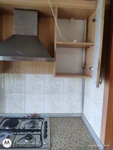 шкафчики на кухню: İşlənmiş, Açılan, Düz dolab — 16