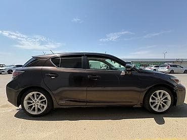 Lexus: Lexus CT: 1.8 l | 2012 il Hetçbek — 8