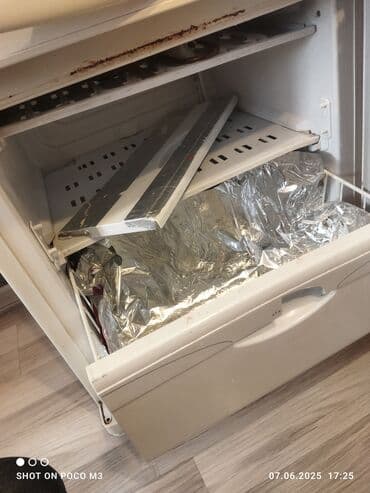 minsk d4: 2 qapılı Minsk Soyuducu Satılır, rəng - Ağ — 6