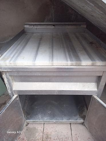 restoran havalandırma: Paslanmayan poladdan peşəkar iş masası – mərmər üstlü - Material — 4