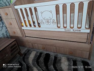 Beşiklər: Oğlan və qız üçün, İşlənmiş, Beşik, Matras ilə, Yellənmə mexanizmsiz — 1