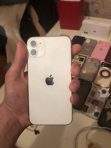iphone 11 elde: IPhone 11, Ağ, Face ID — 2