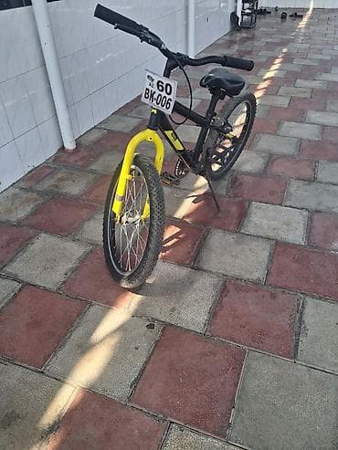 qaragül papaq: Uşaq/yeni başlayanlar üçün city/mtb tipli velosiped - Rəng: qara-gül — 2