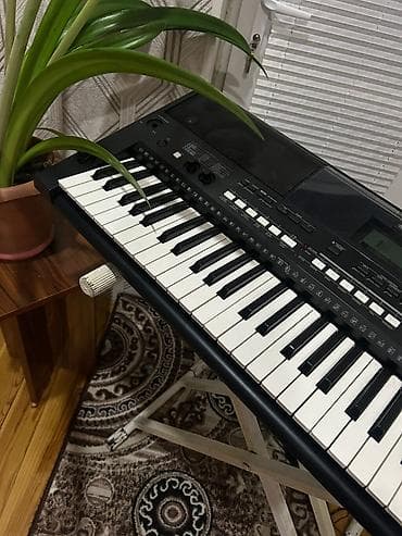 akustik gitara satisi: Sintezator, Yamaha, İşlənmiş — 3