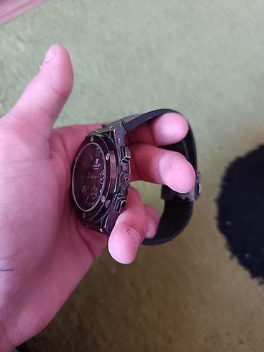 luc saati: İşlənmiş, Qol saatı, Hublot, rəng - Qara — 7