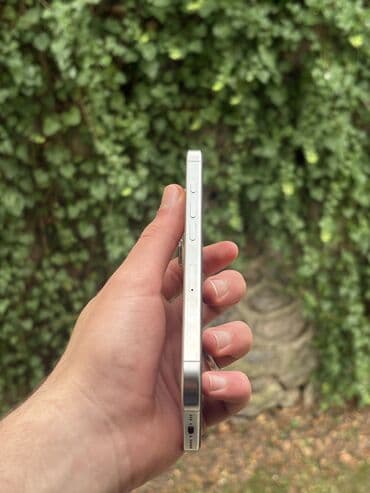 Apple iPhone: IPhone 16 Pro, 128 ГБ, White Titanium — 4