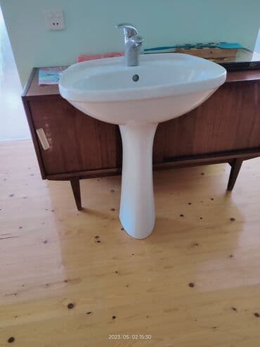 cersanit baku: Rakovina - tyulpan " Cersanit". B/u v xoroshem sostoyanii. Est — 1