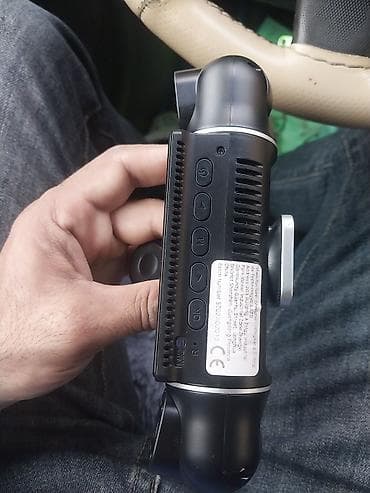 ekran karti: Avtomobil DVR-i (3 kamerali) 4k wayfayli 128gb yadas karti ustunde ve — 8