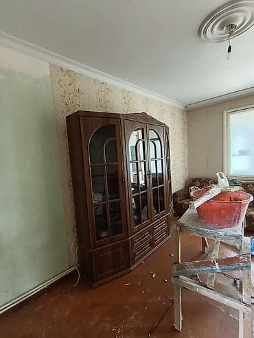 Mebel dəsti – qonaq otağı və dəhliz üçün - Şkaf-vitrin: Taxta