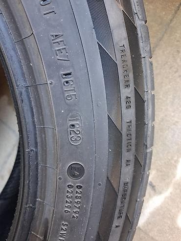 diskler: Şin Continental 235 / 55 / R 19 — 6