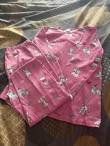 LC Waikiki uşaq pijama dəsti - Brend: LC Waikiki - Ölçü: 11–12 yaş lalafo.az -da LC Waikiki uşaq pijama dəsti - Brend: LC Waikiki - Ölçü: 11–12 yaş
