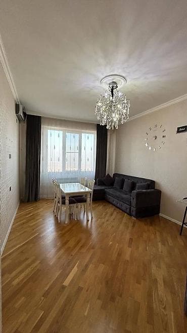 ipotekada olan menziller: Yeni Günəşli Massiv D, 2 otaqlı, Yeni tikili, 51 kv. m — 1