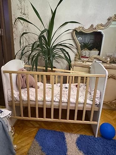 Oğlan və qız üçün, Yeni, Dördbucaq, Beşik, Dəst ilə, Matras ilə, Yellənmə mexanizmsiz