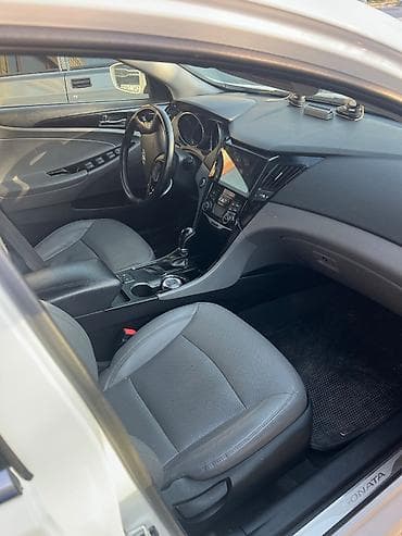 Hyundai Sonata: 2 л | 2014 г. Седан at lalafo.az Hyundai Sonata: 2 л | 2014 г. Седан