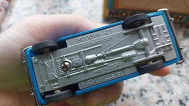 SSRİ istehsalı kolleksiya modeli – Moskvitch 426 (1:43) orijinal — 2