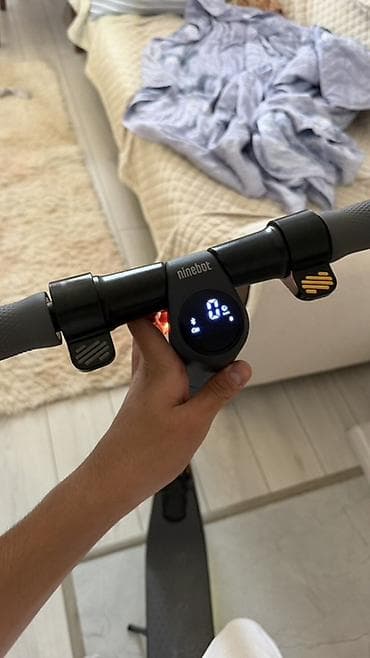 Elektrik skuter – Ninebot by Segway (model seriyası E/ES) - Rəng — 7