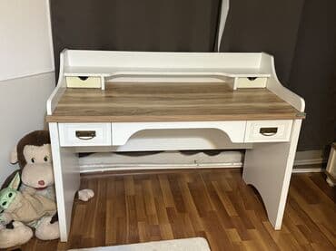 Ofis dəst mebeli: İşlənmiş, Dördbucaq masa — 1