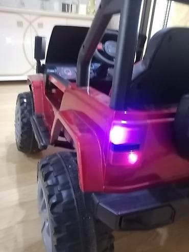 Uşaq üçün elektrik maşınları: Masin az sürülüb. hərşeyi var işıqlandırmasi Multu pley usb yeri flaş — 7