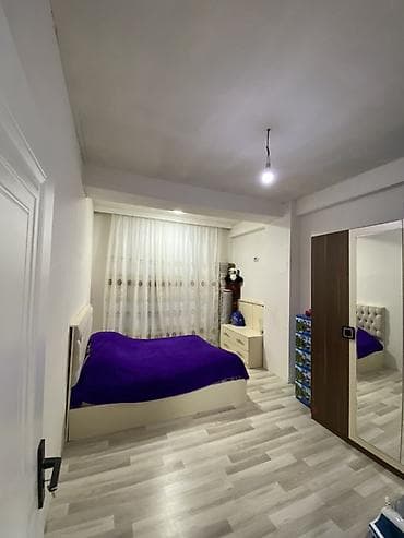 8 ci mikrorayon satilan evler: 3 otaqlı, Yeni tikili, 76 kv. m — 2