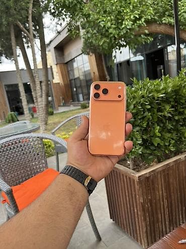 iphon 6 plus: IPhone 17 Pro Max, 256 GB, Narıncı, Face ID — 6