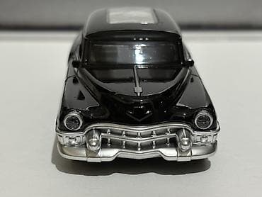 Kolleksiya üçün metal model avtomobil - Cadillac Series 62 Couple — 8