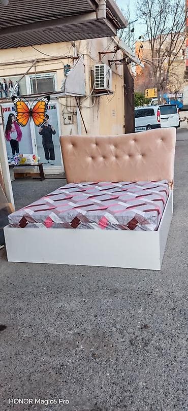 Taxt – 160 sm • Ölçü: 160 sm en (standart ikinəfərlik). • Baza lalafo.az -da Taxt – 160 sm • Ölçü: 160 sm en (standart ikinəfərlik). • Baza