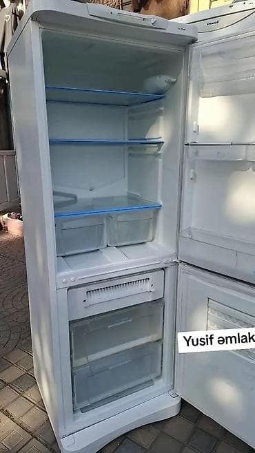 subwoofer satilir: 2 qapılı Indesit Soyuducu Satılır, rəng - Ağ — 2