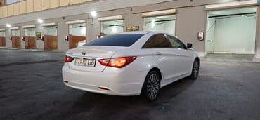 chevrolet malibu qiymeti: Hyundai Sonata: 2 l | 2013 il Sedan — 4