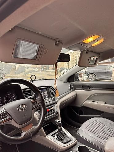 ucuz parca: Hyundai Elantra — 3