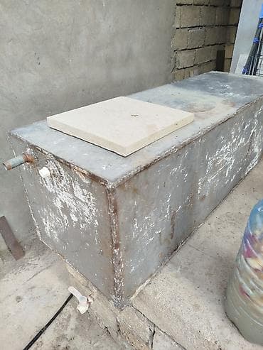 seyfler: Metal su çəni / qızdırıcı bak - Material: qalın divarlı metal — 1