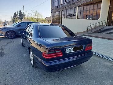 qosqu satisi: Mercedes-Benz E-Class: 2.2 l | 2000 il Sedan — 6
