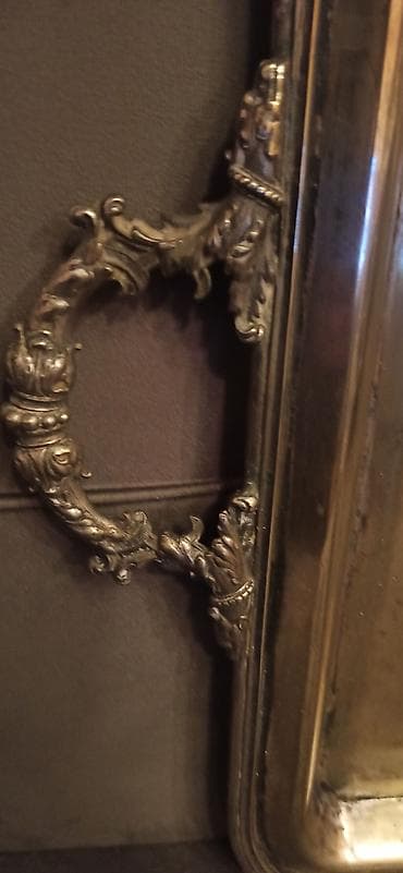 plak: Məhsul: Singer mexaniki tikiş maşını (antik model) Xüsusiyyətlər: - — 10