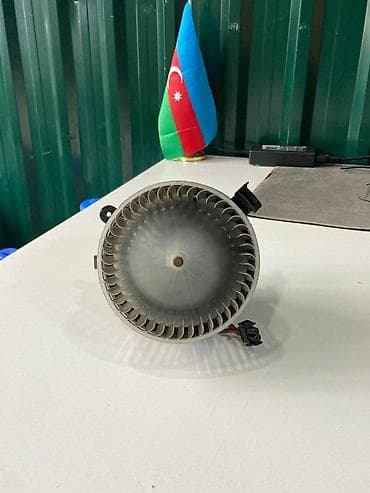 Motonəqliyyat: Mercedes soba mühərriki Şəhər: Bakı Elanın növü: Ehtiyat hissələri — 10