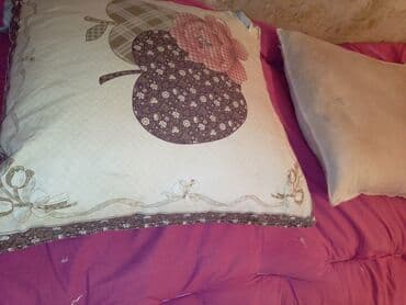 guess tekstil mmc: Dekorativ Sadə Yastıq — 1