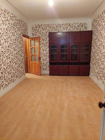 razınde kıraye evler: Memar əcəmi 4 mkr 5 mərtəbəli binanın 1-ci mərtəbəsində 2 otaqlı — 2