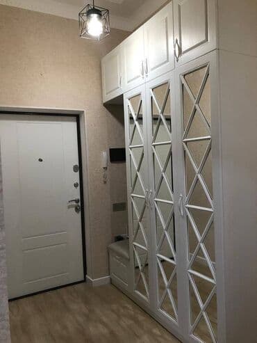 razınde kıraye evler: Sumqayıt şəhəri,Bulvar küçəsi,Krsital2də10 mərtəbəli binanın 6cı — 11