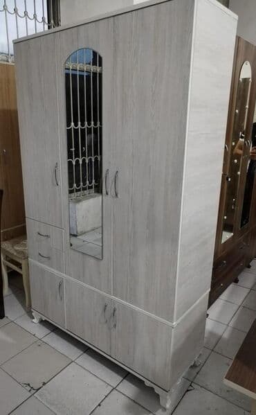 asilqan dolab: Açılan, 3 qapılı Düz dolab, Qarderob, paltar dolabı — 7