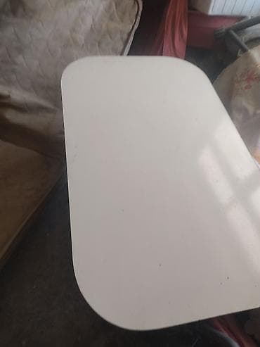 3 de aboy: Jurnal masası, İşlənmiş, Açılmayan, Oval masa — 1