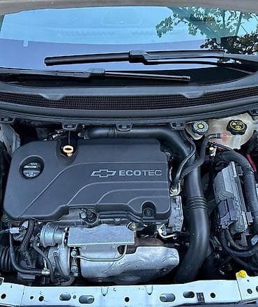 teker satşı: Chevrolet Cruze: 1.4 l | 2017 il 187000 km Sedan — 5